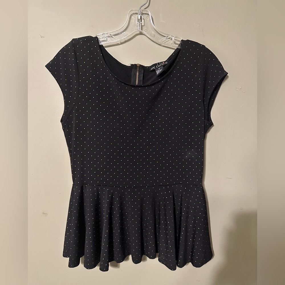 One Clothing Black Top with White‎ Dots - M